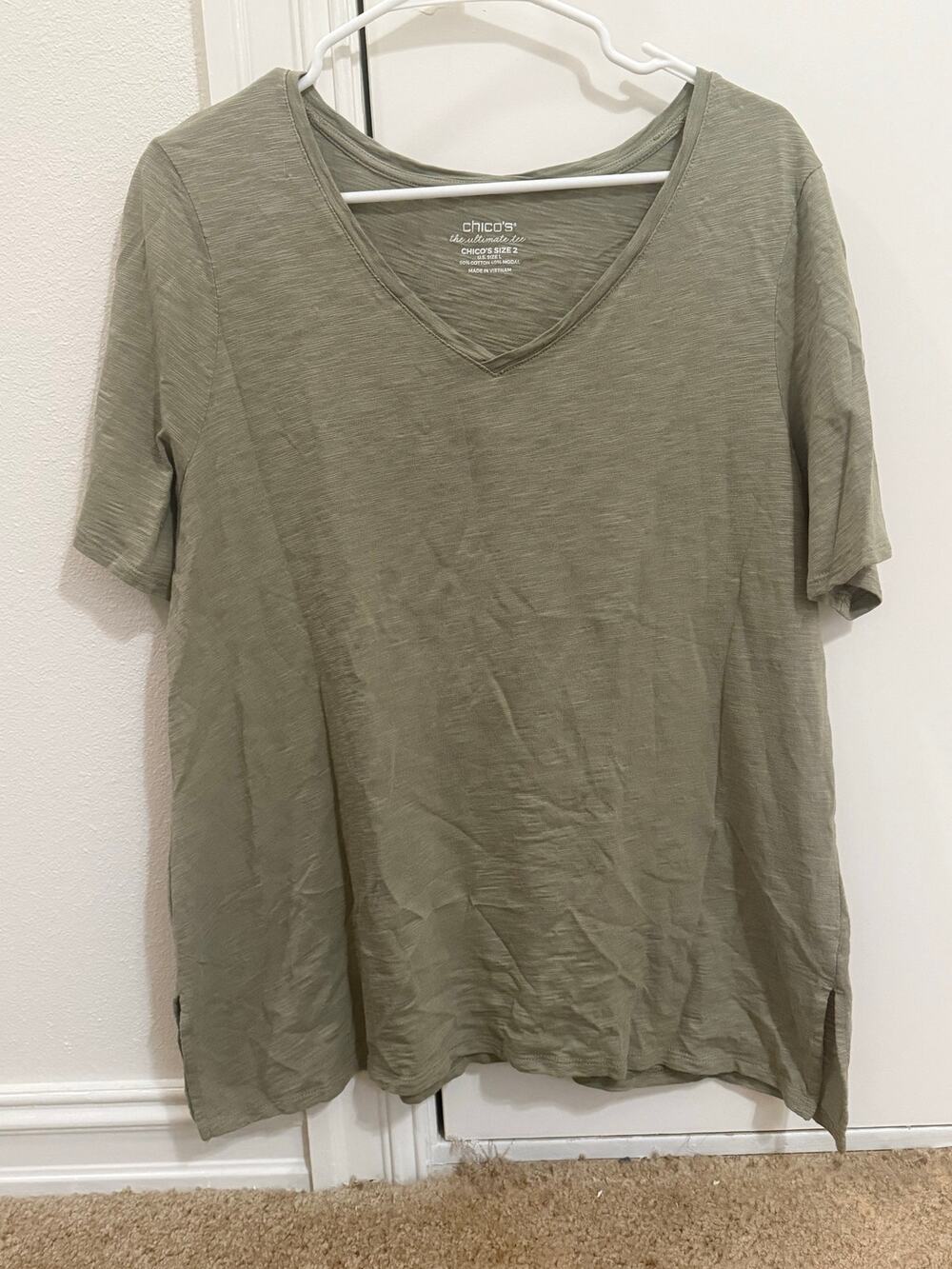 Chico’s The Ultimate Tee Short Sleeve Green Top Womens Size 2 Large EUC